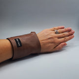 Portefeuille pour le poignet REBEL TAN